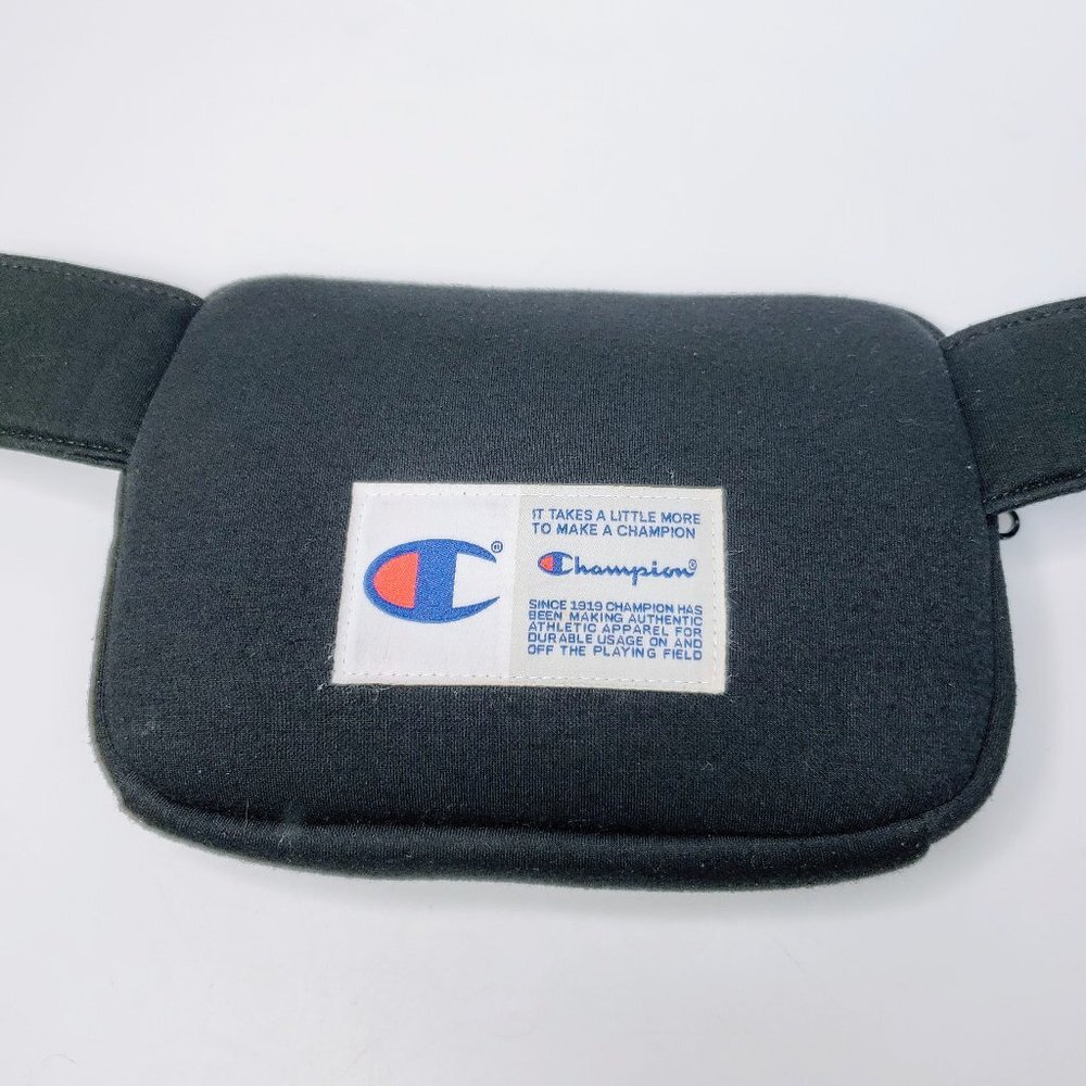 Champions Multipurpose Adjustable Strap Zippered Black‎ Belt Bag - Picture 4 of 7